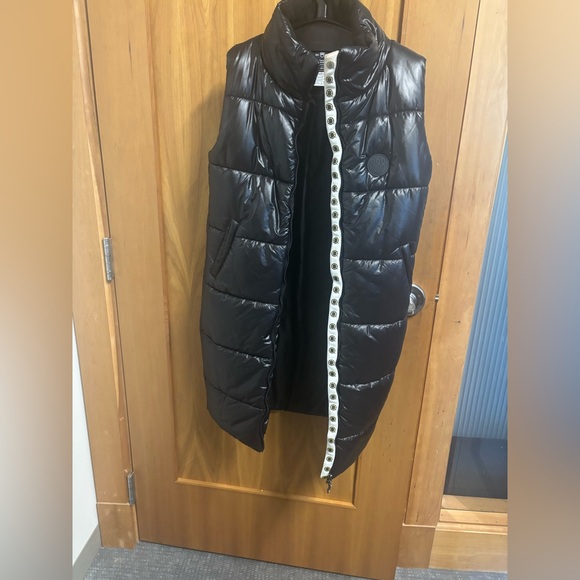 KADYLUXE® “Boston Bruins” Black Quilted Puffer Vest | Size S | - Picture 3 of 5